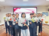 春风十里，不如你笑颜！致最美的你们