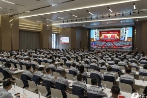 增底气、强劲头！中国w88优德官网手机版党员干部热议党的二十大报告